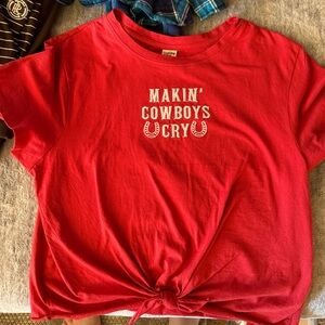 Darling Blue NWOT “Making cowboys cry” Tshirt size large